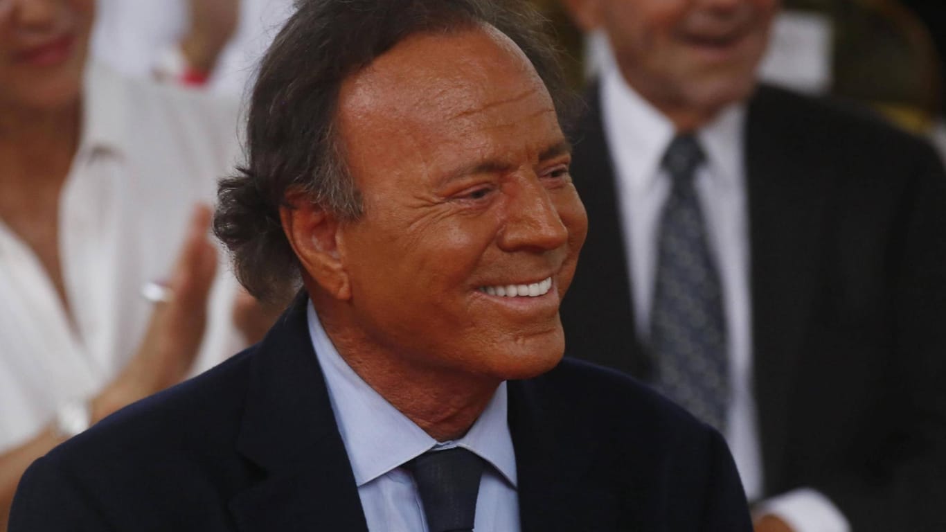 Julio Iglesias: Ein Gericht bestätigte die Vaterschaft des Sängers.