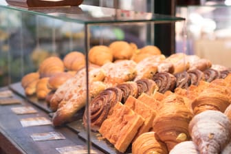 Bäckereiauslage: Die Bäckereikette Oebel ist zahlungsunfähig. (Symbolbild)