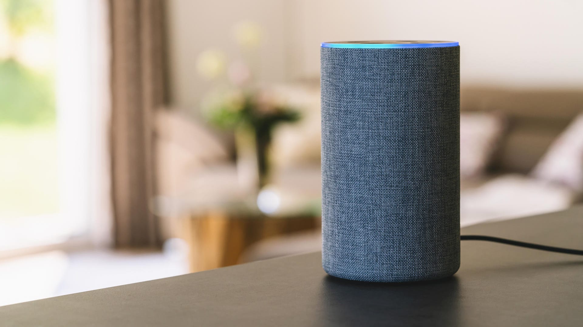 Ein Echo-Lautsprecher mit Sprachassistentin Alexa: Immer mehr Deutsche stehen KI positiv gegenüber (Symbolbild). Ein Echo-Lautsprecher mit Sprachassistentin Alexa: Immer mehr Deutsche stehen KI positiv gegenüber (Symbolbild).