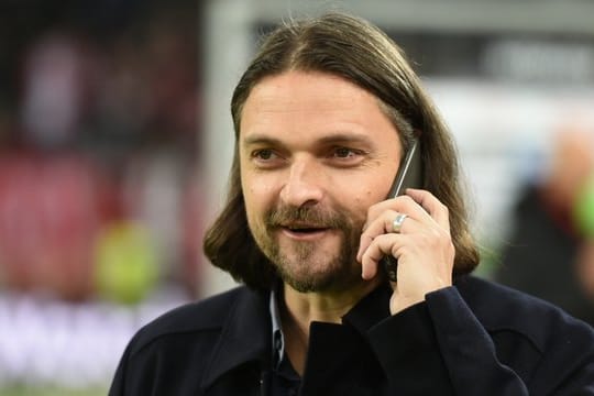 Hat einen Lukebakio-Nachfolger gefunden: Fortuna-Sportvorstand Lutz Pfannenstiel.