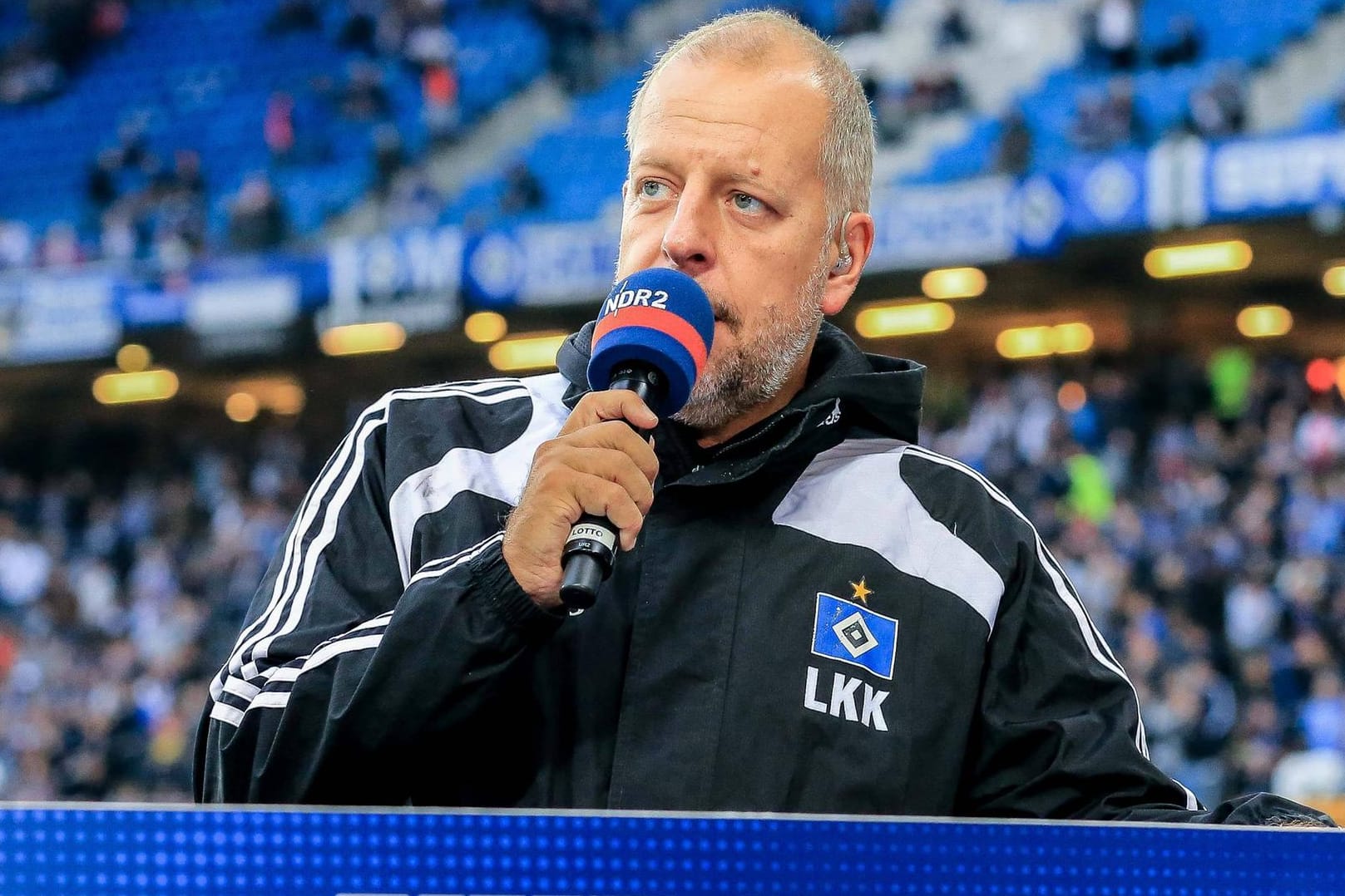 Stadionsprecher Lotto King Karl: Sein Kult-Hit "Hamburg, meine Perle" wird künftig nicht mehr im Stadion gespielt.