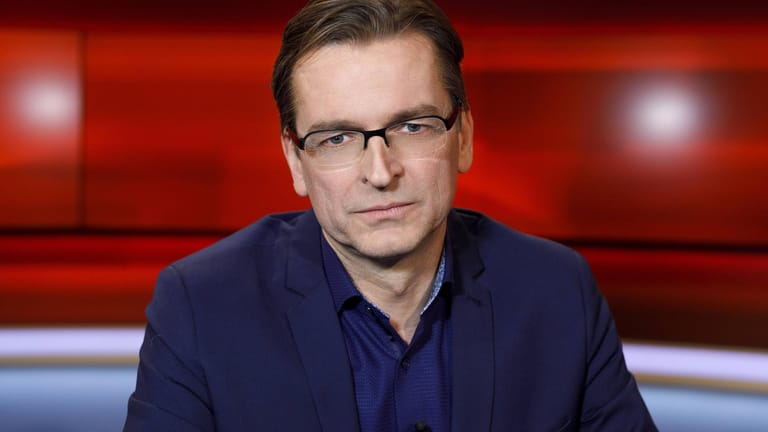 Claus Strunz: Der Moderator wird "Akte" verlassen.