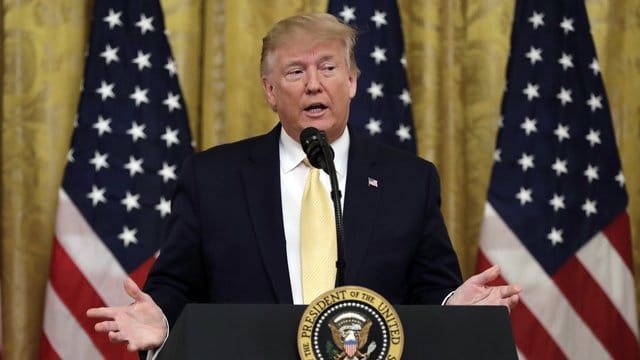 Donald Trump, Präsident der USA, spricht während des "Presidential Social Media Summit" im East Room des Weißen Hauses. Donald Trump, Präsident der USA, spricht während des "Presidential Social Media Summit" im East Room des Weißen Hauses.