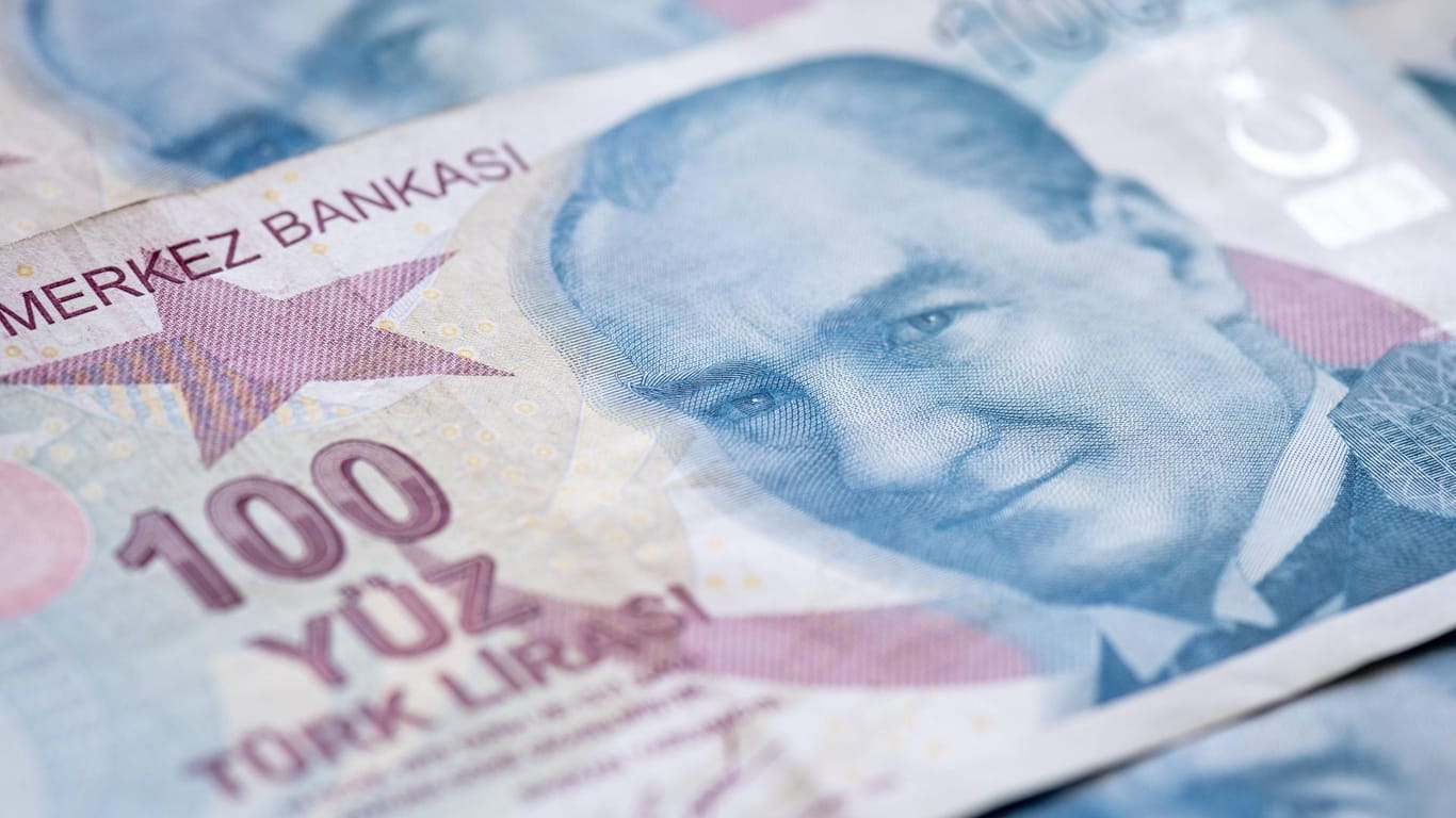 Türkische Lira: Die Währung verzeichnet hohe Verluste.