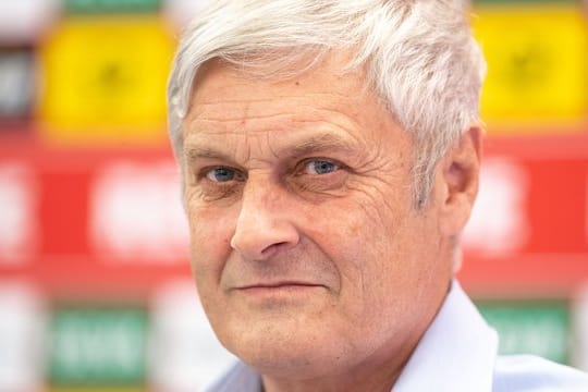 Armin Veh ist Geschäftsführer Sport beim Bundesligisten 1.
