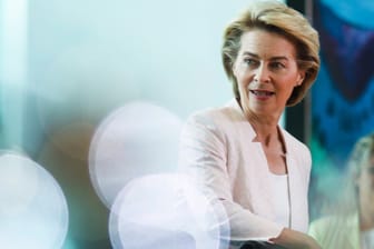 Ursula von der Leyen: Es wird eng – bei der Wahl zur EU-Komissionspräsidentin könnte es auf die Stimmen rechter EU-Kritiker ankommen.