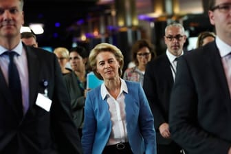 Nach zähem Ringen haben die EU-Staats- und Regierungschefs Ursula von der Leyen als Kommissionspräsidentin vorgeschlagen.