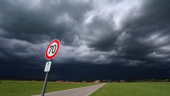 Sonne und Gewitter im Süden