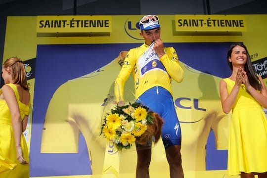 Der Franzose Julian Alaphilippe eroberte das Gelbe Trikot zurück.