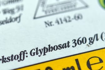 Der Wirkstoff Glyphosat steht im Verdacht, krebserregend zu sein.