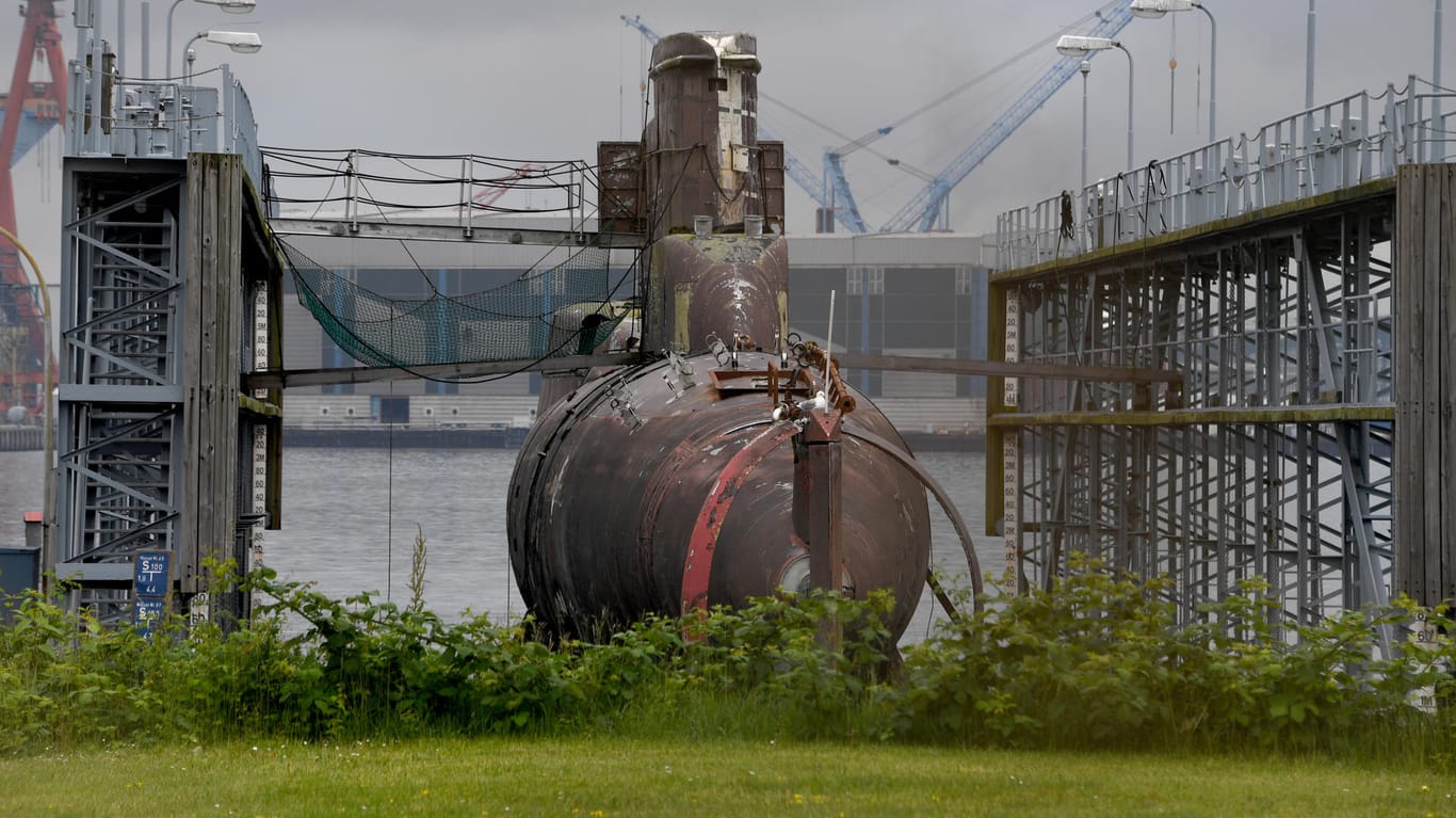 Ausrangiertes U-Boot U25: Motoren, Generatoren und die technische Ausrüstung sind unvollständig und defekt – jetzt wurde es verkauft.