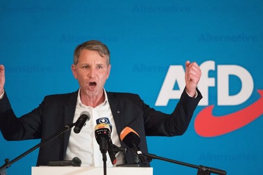 Björn Höcke, Vorsitzender der AfD in Thüringen, spricht zum Wahlkampfauftakt in Sachsen.