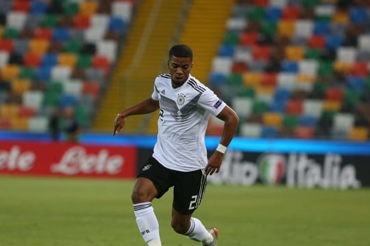 Benjamin Henrichs gewann mit DFB-Auswahl bei der U21-EM die Silbermedaille.