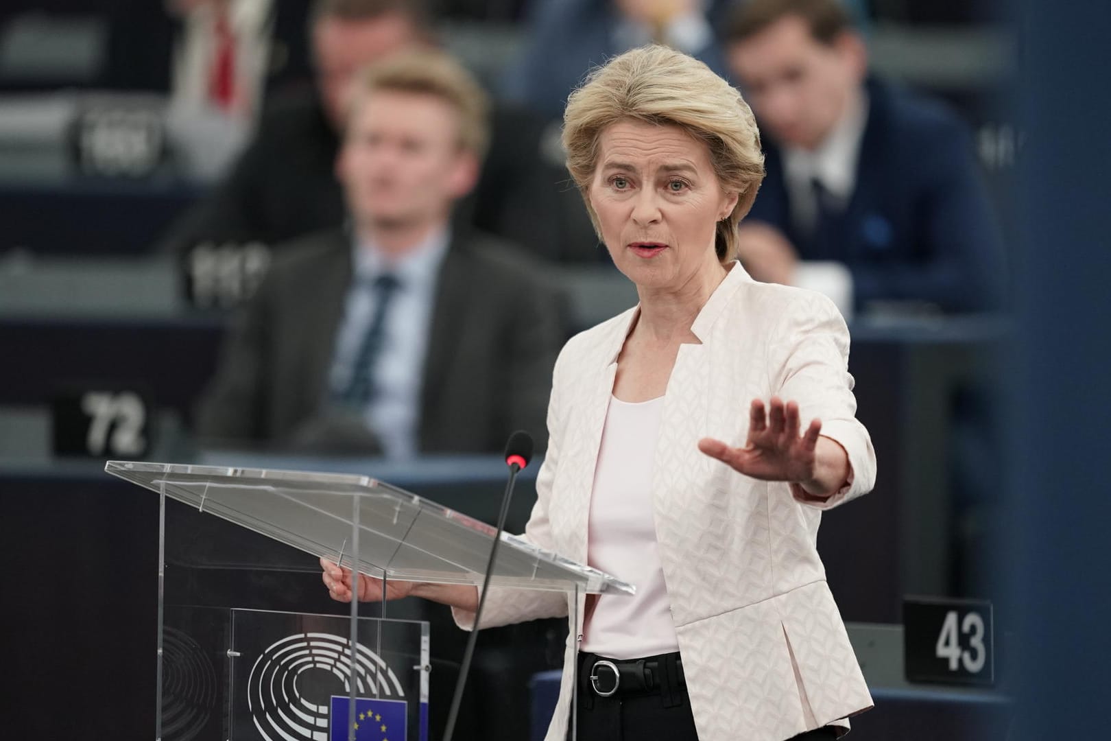 Ursula von der Leyen will Chefin der EU-Kommission werden. Ob es ihr gelingt, entscheidet sich an diesem Dienstag.