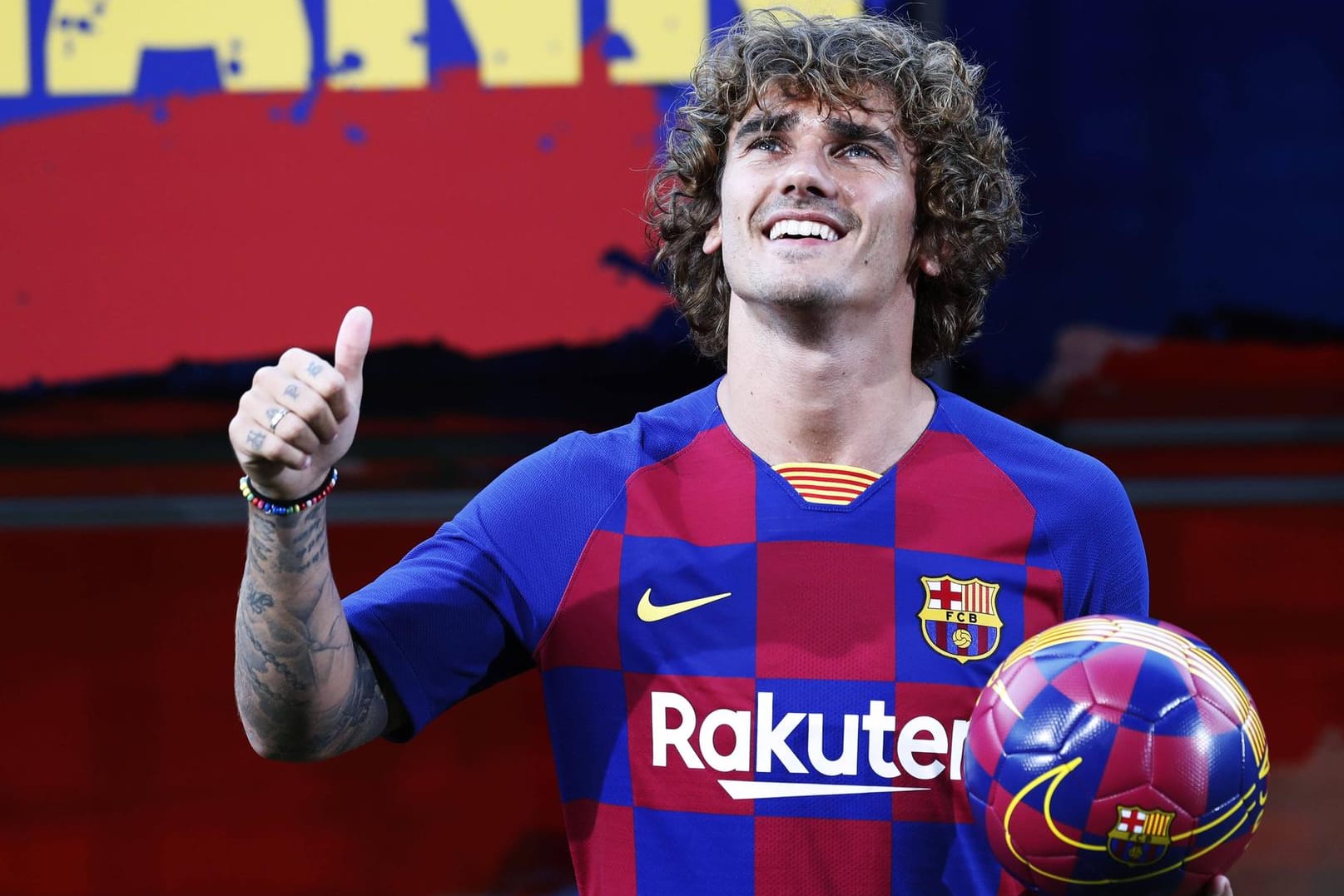 Antoine Griezmann schwärmt von seinem neuen Teamkollegen Lionel Messi.