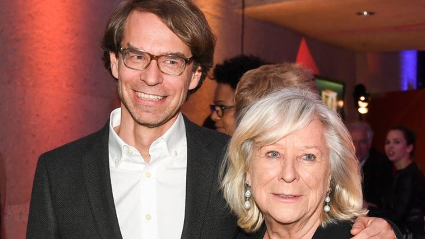Felix Moeller hat seine Mutter, die Filmemacherin Margarethe von Trotta, zum Thema "deutscher Herbst" interviewt.
