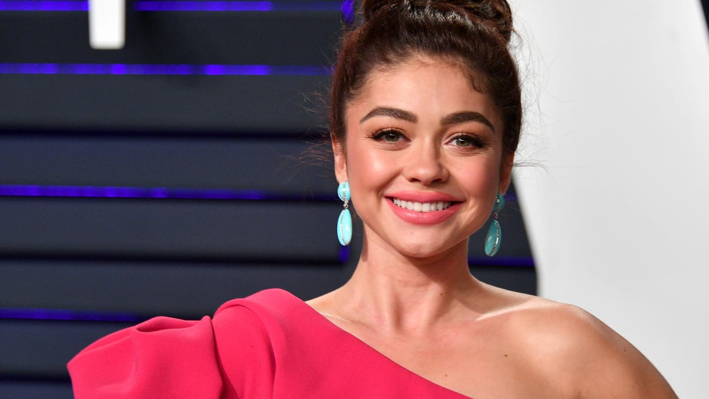 Sarah Hyland: Sie bekam einen Heiratsantrag am Strand.