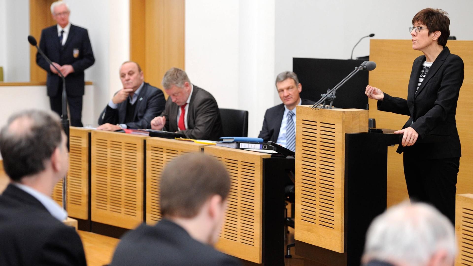 Annegret Kramp-Karrenbauer im Saarländischen Landtag: Schon in ihrer Zeit als Ministerpräsidentin scheute sie das Risiko nicht.