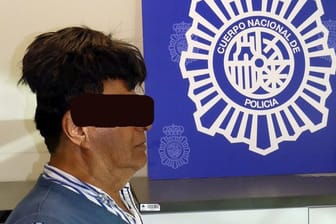 "Bad-Hair-Day": So versuchte der Drogenkurier, die Sicherheitskontrolle auf dem Flughafen von Barcelona zu passieren.