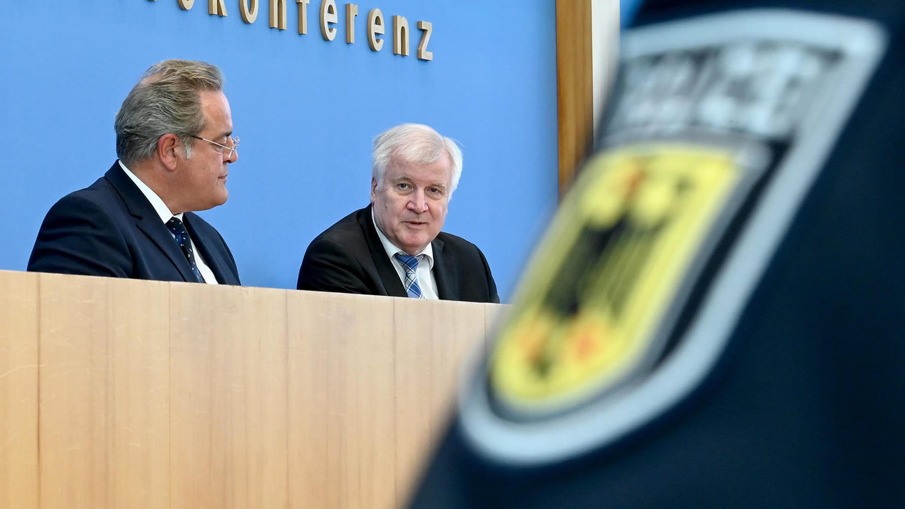 Jahresbericht Der Bundespolizei: Mehr Unerlaubte Einreisen Nach ...