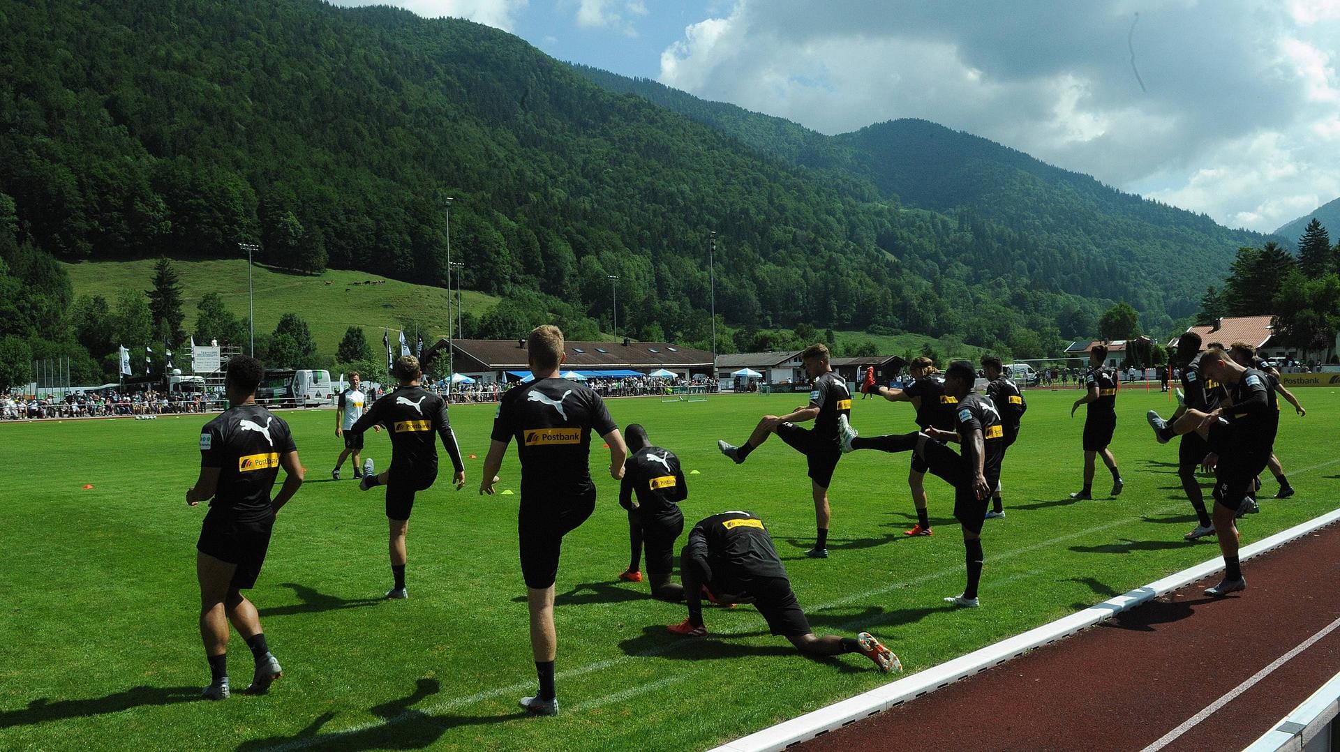 Die Gladbacher bereiten sich in Rottach-Egern am Tegernsee auf die neue Saison vor.