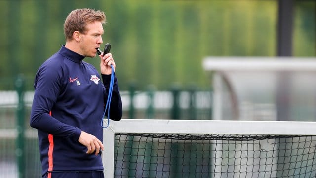 Rechnet damit, dass bei RB Leipzig nicht gleich alles nach Plan läuft: Trainer Julian. Rechnet damit, dass bei RB Leipzig nicht gleich alles nach Plan läuft: Trainer Julian.