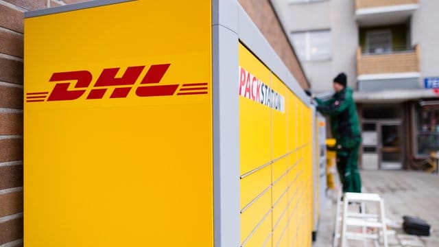 Die mTan-Nummer für DHL-Packstationen wird künftig in der DHL-Paket-App angezeigt.