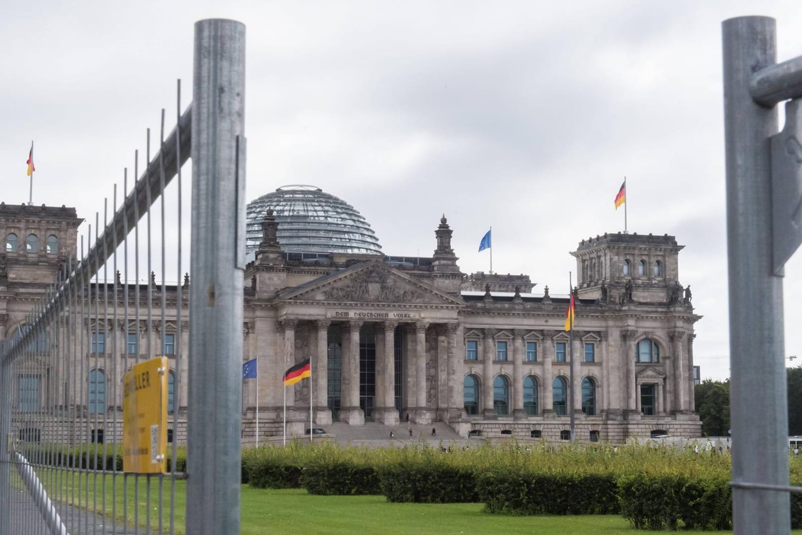 Bauzaun am Bundestag: Die Sicherheitsvorkehrungen sollen erhöht werden.