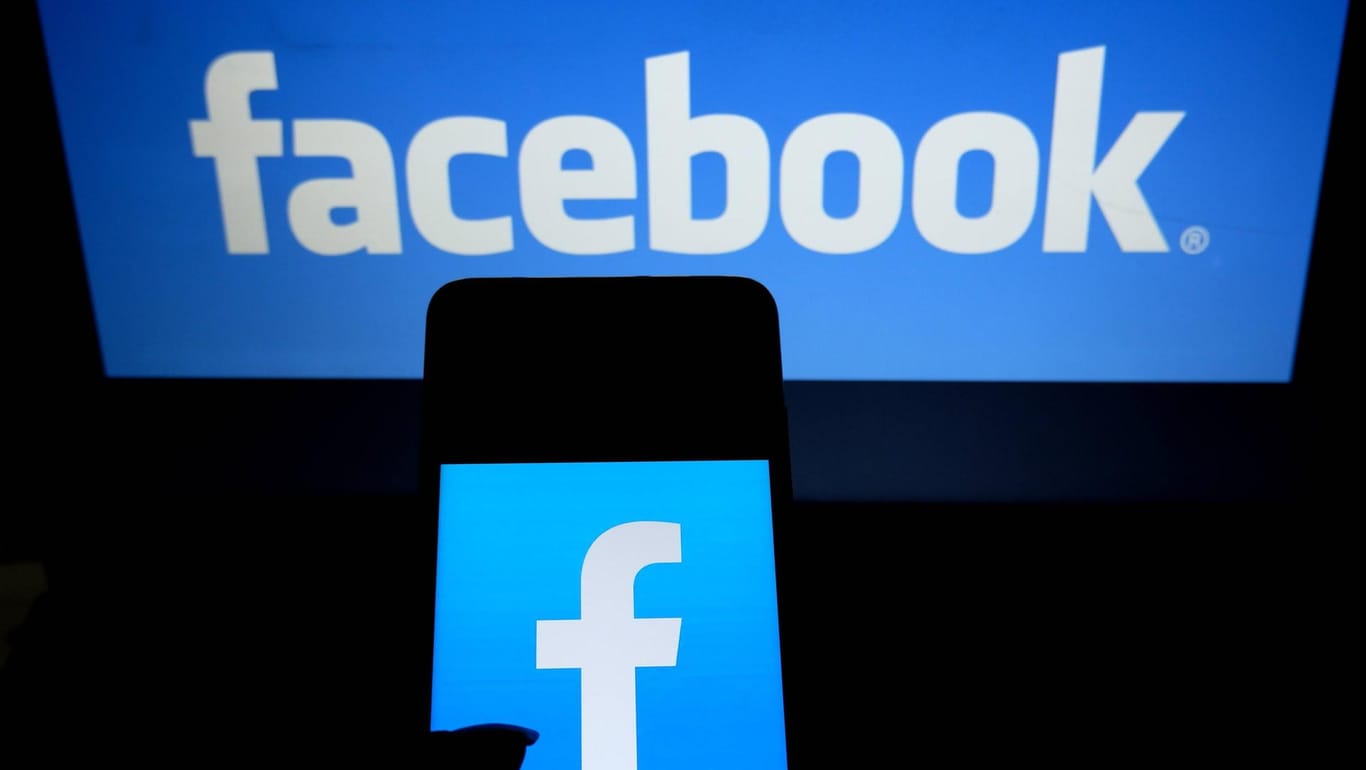 Das Logo von Facebook: Der Konzern soll wegen Verstoß gegen das NetzDG eine Millionenstrafe zahlen.