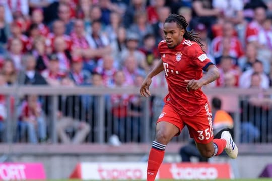 Der FC Bayern München lässt den mit seinen Einsatzzeiten unzufriedenen Renato Sanches nicht ziehen.