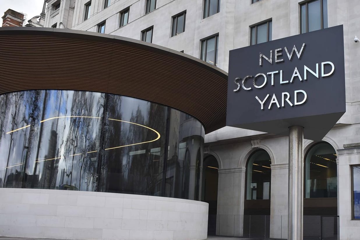 Die Zentrale von Scotland Yard in London: "Wir entschuldigen uns bei unseren Abonnenten und Followern für die Nachrichten, die sie bekommen haben."