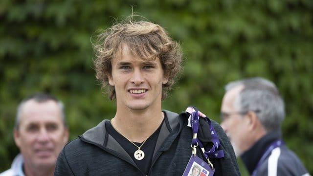 Alexander Zverev trifft zum Auftakt des Sandfplatzturniers in Hamburg auf den Chilenen Nicolas Jarry.