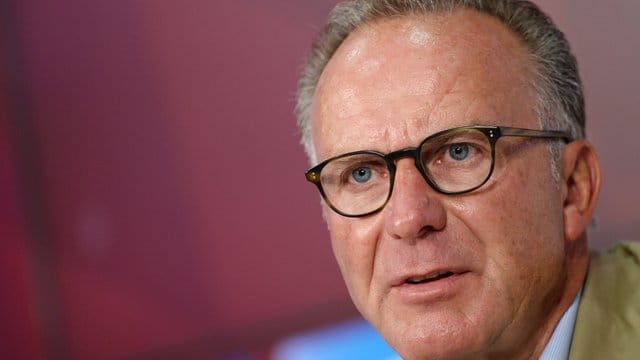 Karl-Heinz Rummenigge ist der Vorstandsvorsitzende des FC Bayern München. Karl-Heinz Rummenigge ist der Vorstandsvorsitzende des FC Bayern München.