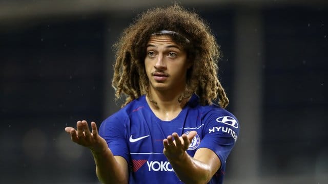 RB Leipzig hat den Waliser Ethan Ampadu für ein Jahr vom FC Chelsea ausgeliehen.