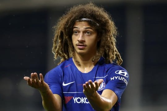 RB Leipzig hat den Waliser Ethan Ampadu für ein Jahr vom FC Chelsea ausgeliehen.