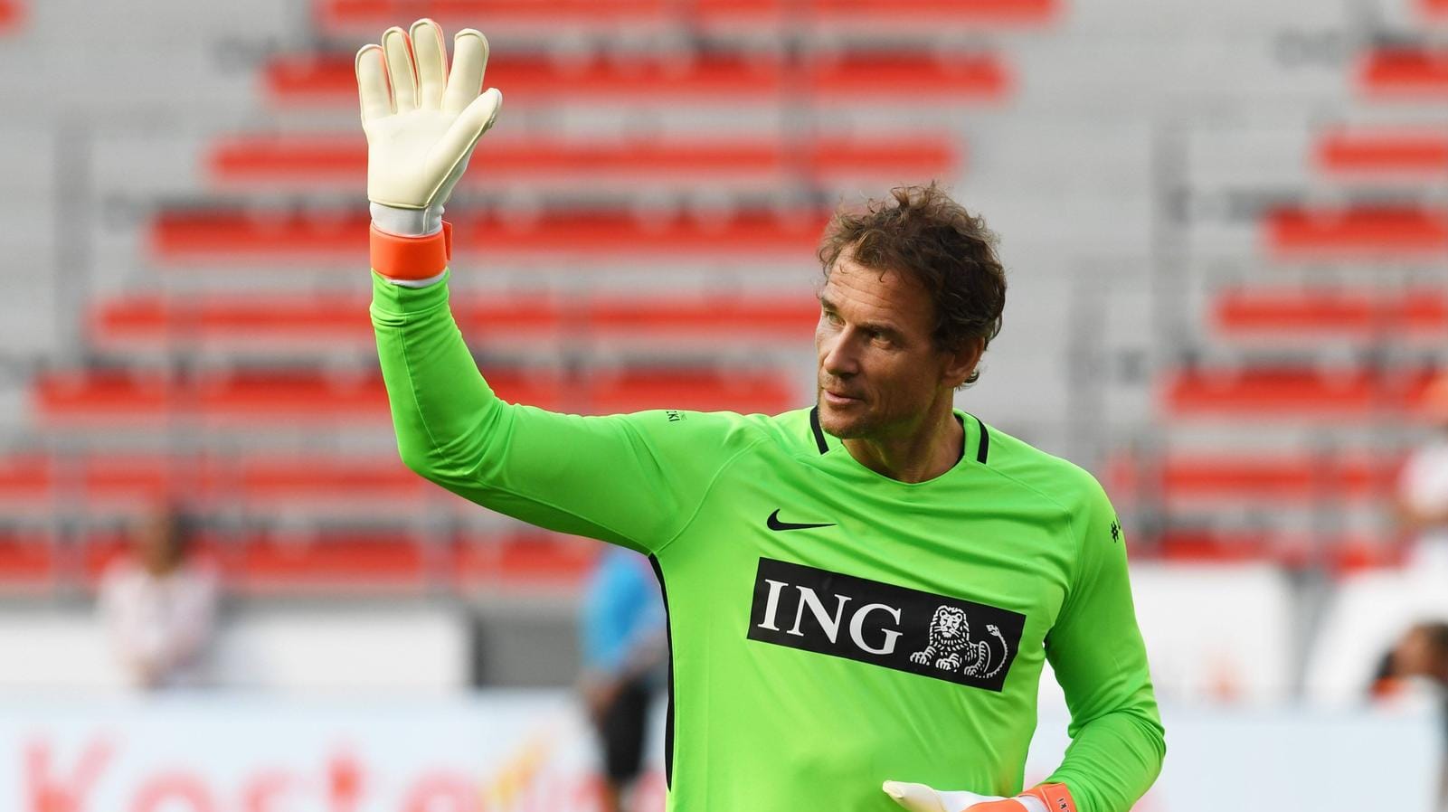 Jens Lehmann sieht die Bundesliga an Boden verlieren.