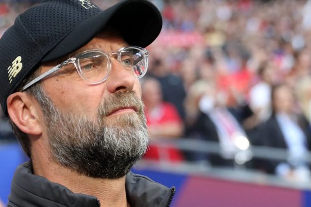 Liverpools Trainer Jürgen Klopp setzt sich für die Unterstützung eines gemeinnützigen Sportprojektes in Südafrika ein.