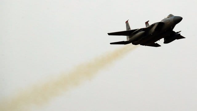 Ein südkoreanischer F-15K-Jet hebt von einer Militärbasis ab (Archiv). Ein südkoreanischer F-15K-Jet hebt von einer Militärbasis ab (Archiv).