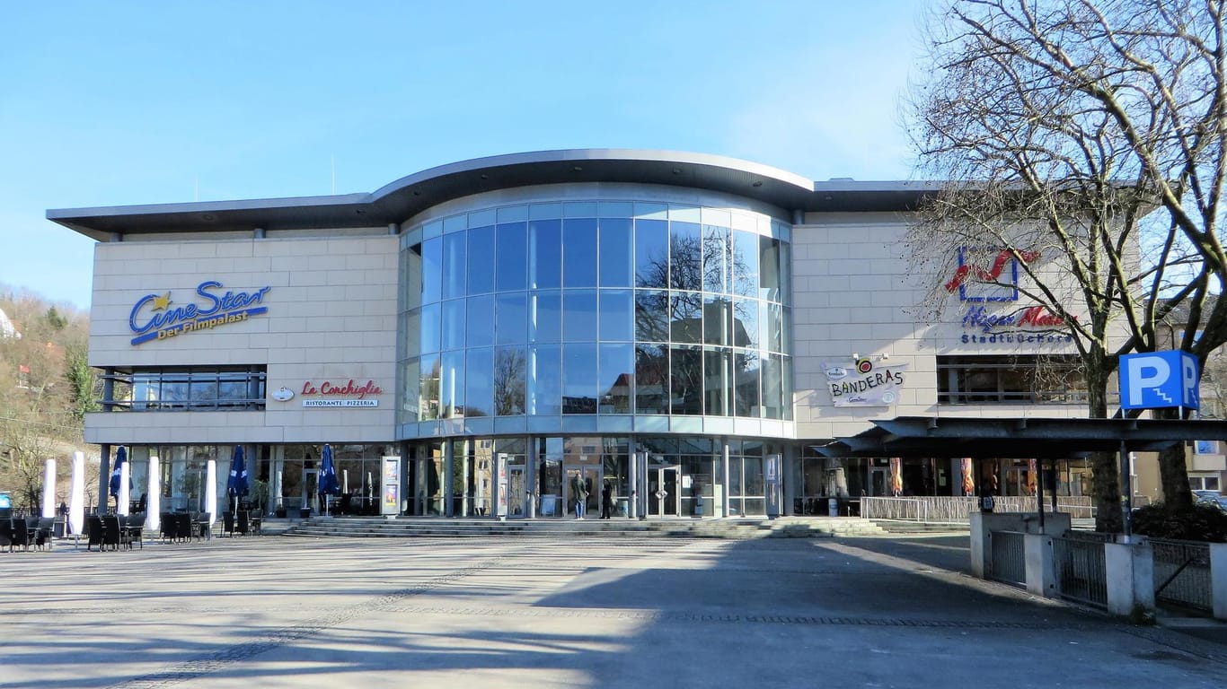 Cine Star in Hagen: Der Filmpalast befindet sich direkt an der Volme in Hagen-Mitte.