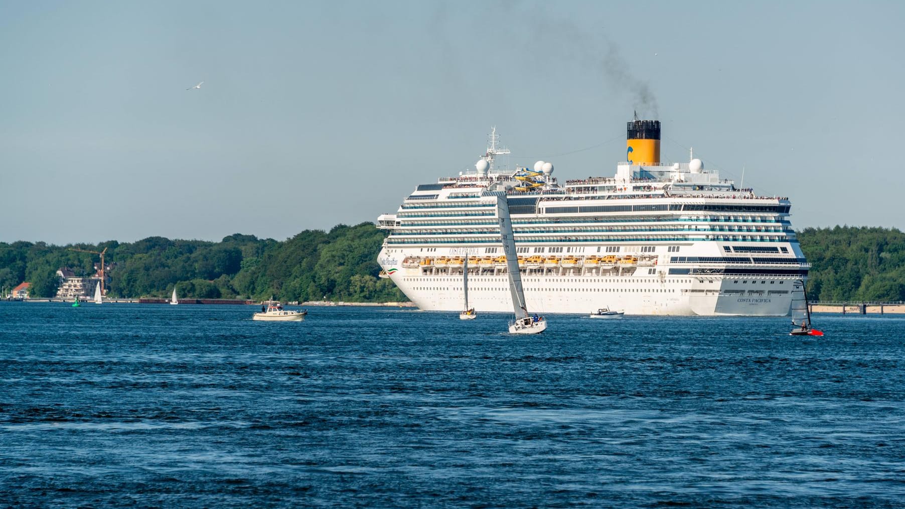 Kreuzfahrtschiff: Im vergangenen Jahr buchten nach Angaben des Branchenverbandes CLIA 2,23 Millionen Deutsche eine Hochseekreuzfahrt.