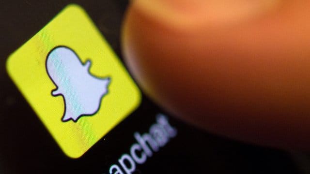 Die Foto-App Snapchat kann nach einer langen Zeit der Stagnation wieder deutlich mehr Nutzer anlocken. Die Foto-App Snapchat kann nach einer langen Zeit der Stagnation wieder deutlich mehr Nutzer anlocken.