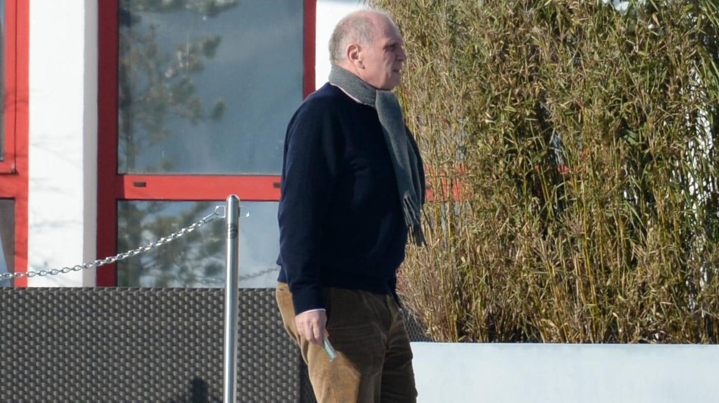 Uli Hoeneß an der Säbener Straße, hier auf einem Bild aus dem Februar 2015.