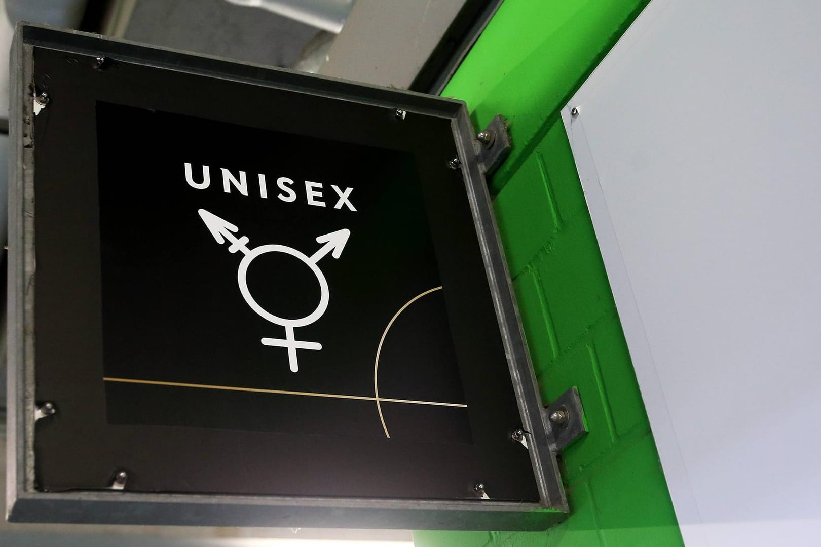 War bereits im Test: Schon im März 2019 beim DFB-Spiel gegen Serbien gab es Unisex-Toiletten im Stadion.