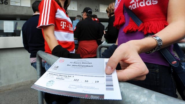 Begehrte Objekte: Tickets für ein Spiel des FC Bayern.