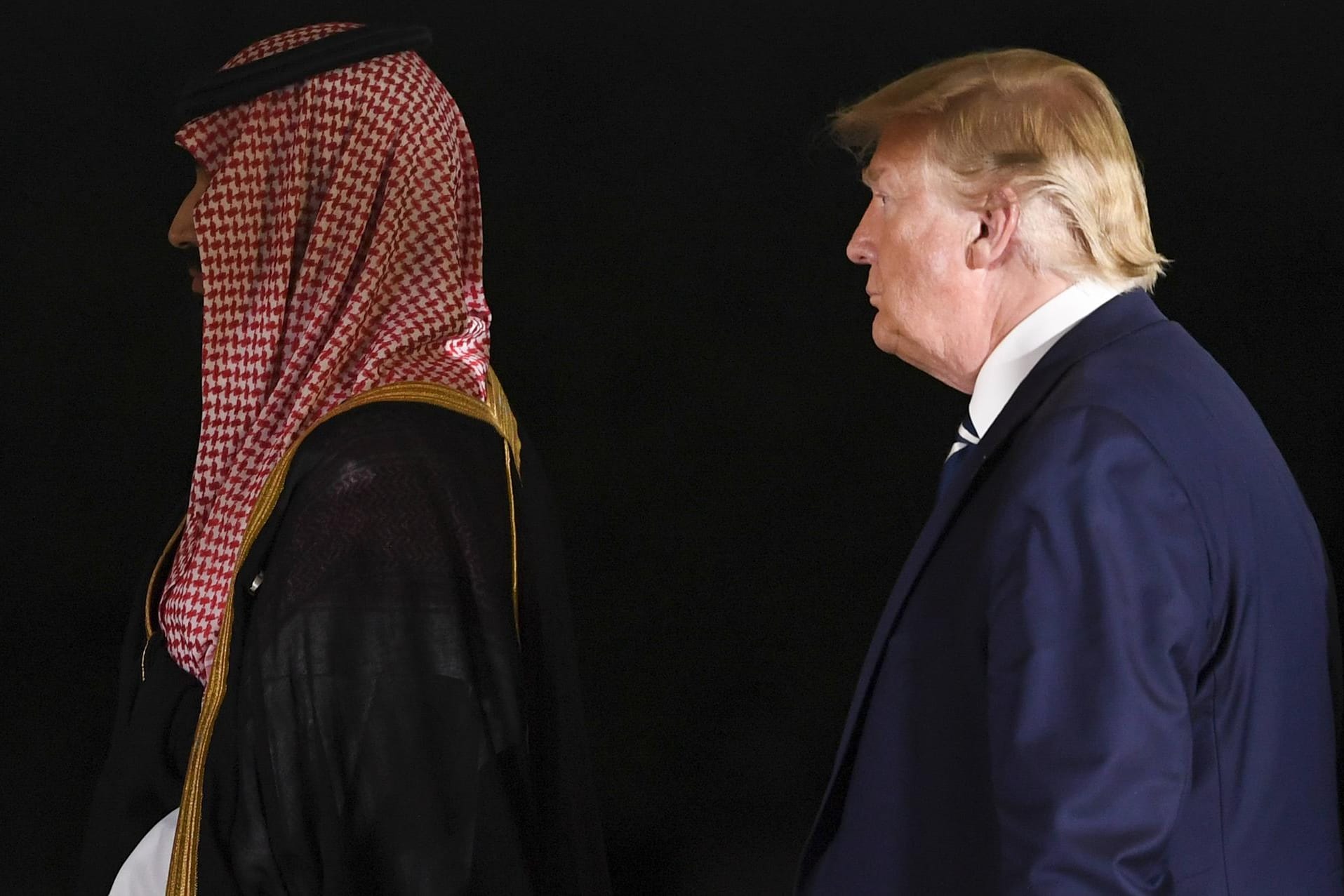 Saudi-Arabiens Kronprinz mit dem US-Präsidenten: Donald Trump hat erneut ein Veto eingesetzt – um ein Waffenlieferungen nach Saudi-Arabien zu ermöglichen.