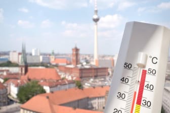 37 Grad in Berlin: In Städten steht die Hitze mehr als auf dem Land.