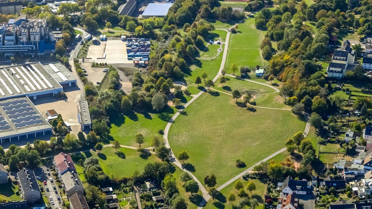 Hamecke-Park in Hagen: Die Grünfläche ist perfekt zum Entspannen und Spazieren.