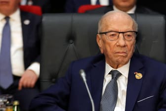 Essebsi im Februar 2019: Mit 92 Jahren ist der tunesische Präsident gestorben – bereits vor einigen Wochen wurde über seinen Tod gemutmaßt.