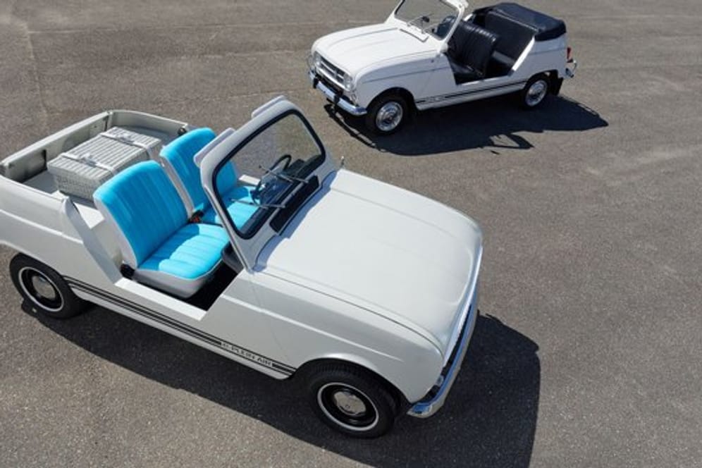 Zurück in die Zukunft: Renault legt eine elektrische Variante vom R4 Plein Air (hinten) als einmaliges Showcar-Konzept (vorn) auf.