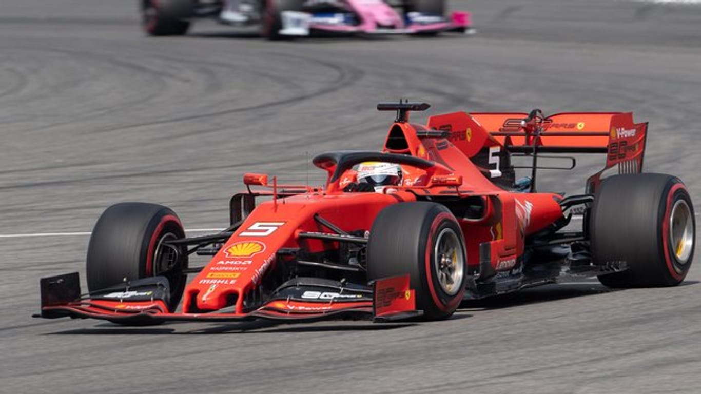 Der deutsche Fahrer Sebastian Vettel will das Heimrennen in Hockenheim unbedingt gewinnen.
